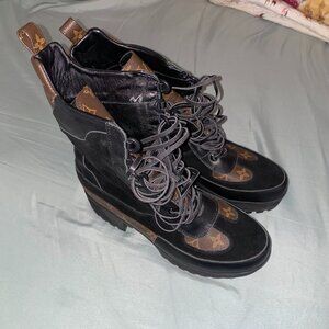 Louis Vuitton Laureate Platform Desert Boots - Must Sell ASAP